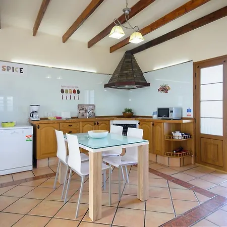 Piedra Villa